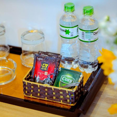 Royal Hotel Ha Noi Ханой Экстерьер фото